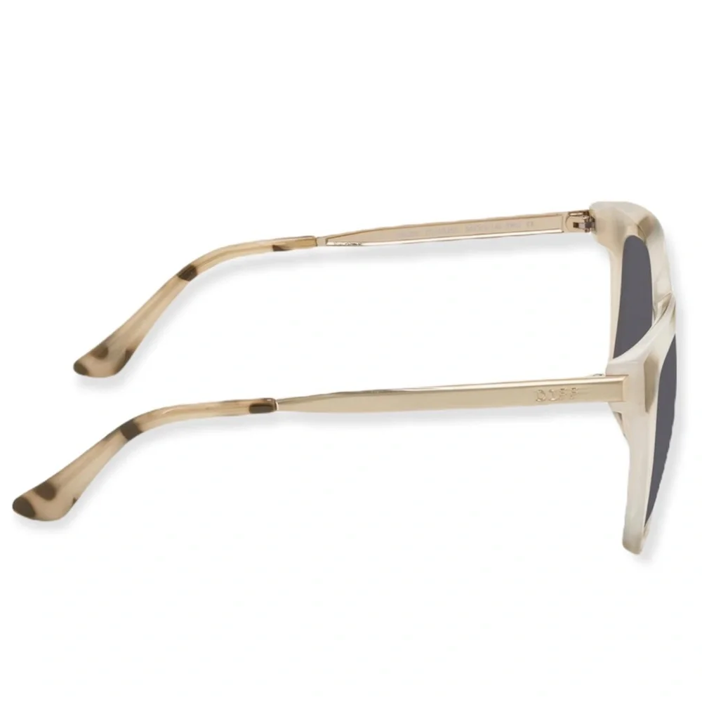 DIFF Hailey Sunglasses Cream Tortoise Frame Grey Lens Square NWT